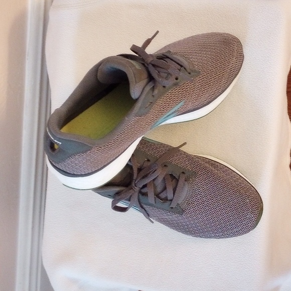 Skechers Shoes - Sketchers Quick Fit Golf Shoes